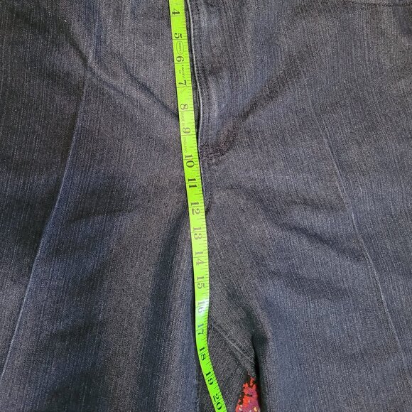 Y2K RETRO RARE RED APE BLUE & WHITE PLAID DETAIL MEN'S DENIM JEAN SHORTS EUC 44 - Picture 10 of 10